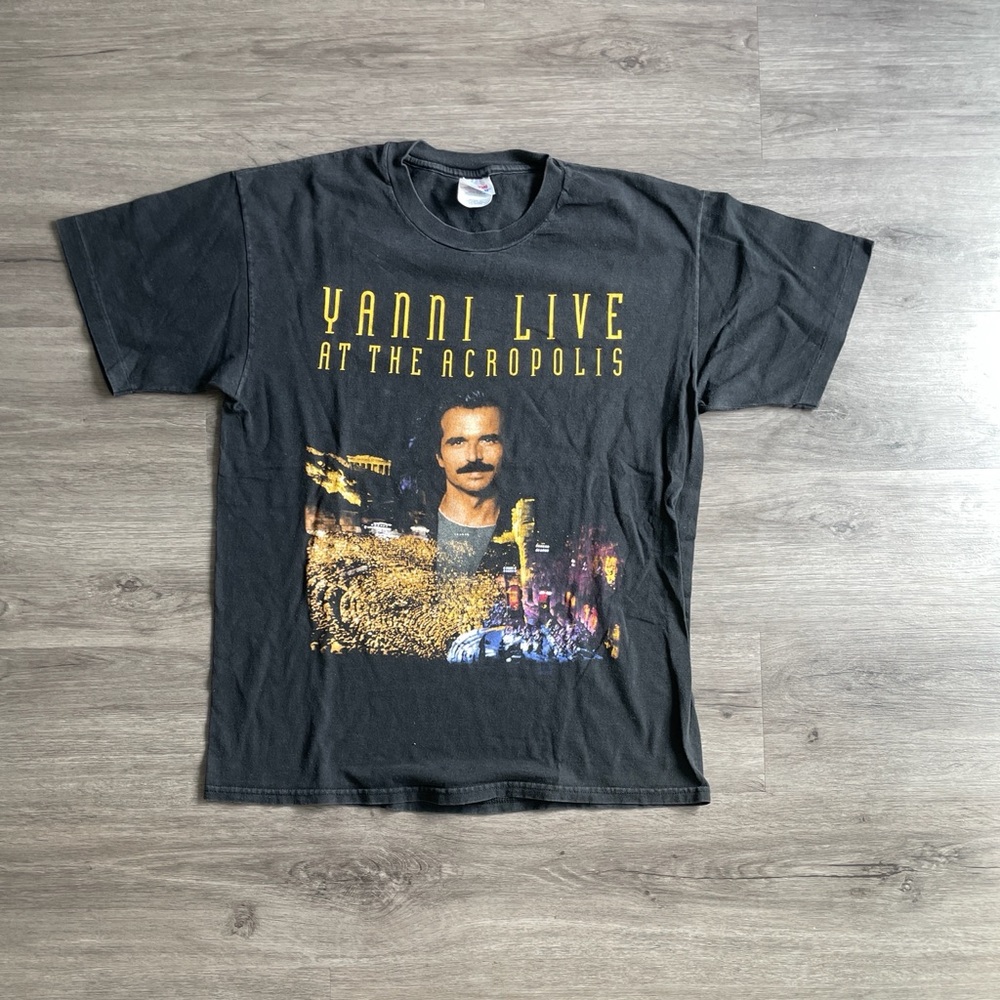 VTG 1995 Hanes ”Yanni at the Acropolis” Tour T-shirt (Sz.L)